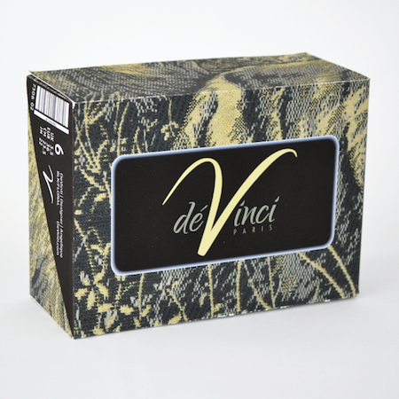 DeVinci shoe packaging design.